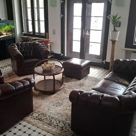 Die Villa, Zimmer 26, Dz Леверкузен Екстериор снимка