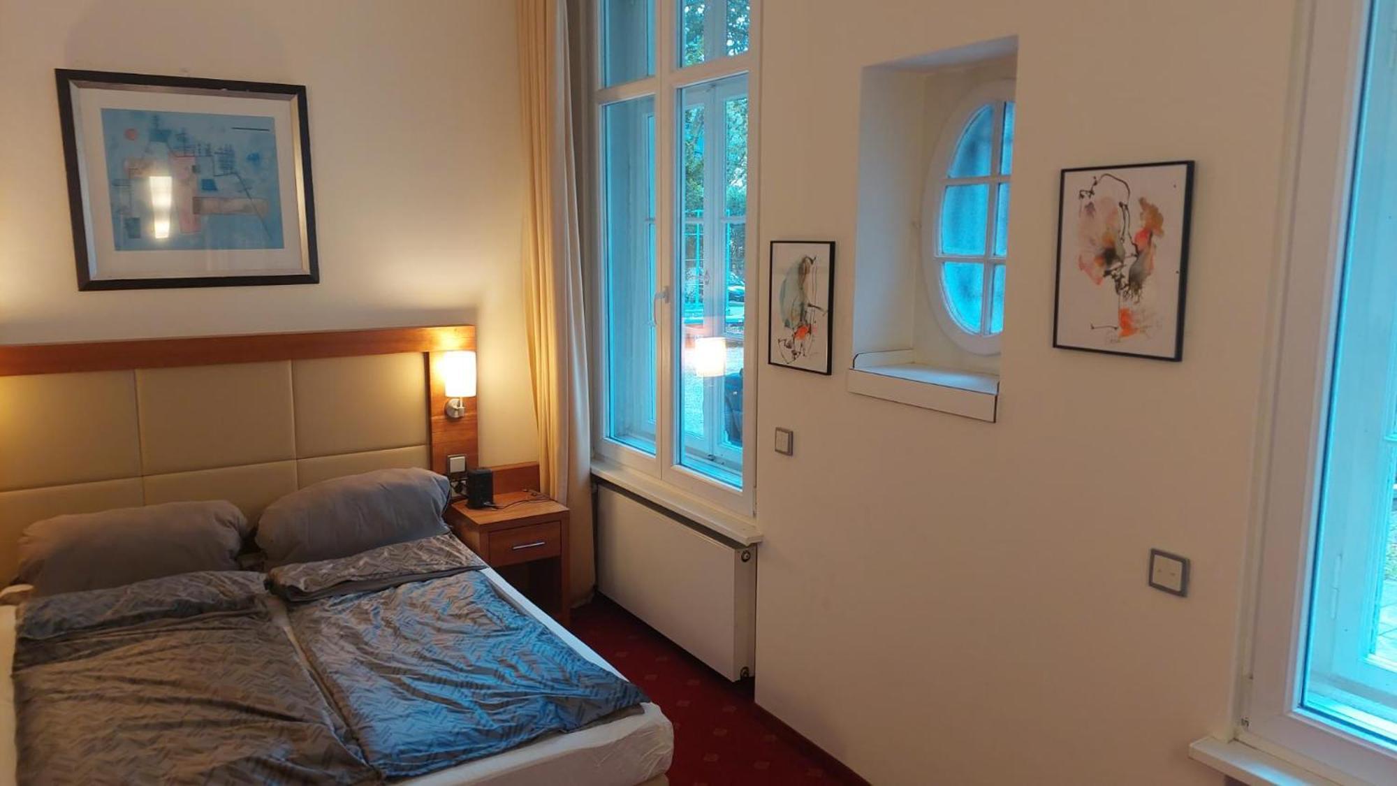 Die Villa, Zimmer 26, Dz Леверкузен Екстериор снимка